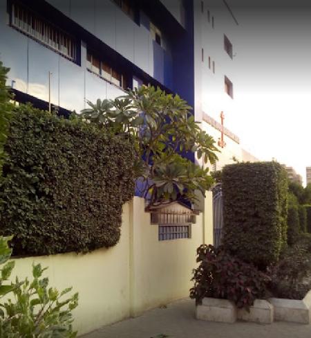 Manarat Elmaadi language school